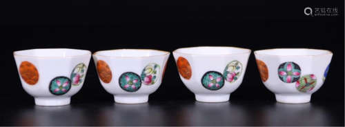 FOUR CHINESE PORCELAIN BALL FLOWER CUPS