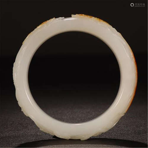 CHINESE WHITE JADE BANGLE