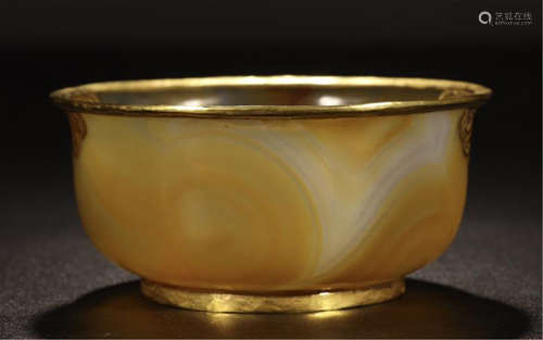 CHINESE GOLD MOUNTED AGATE BOWL