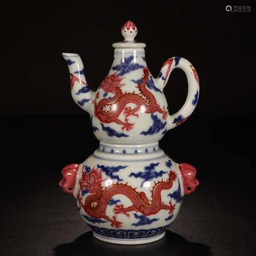 CHINESE PORCELAIN BLUE AND WHITE IRON RED DRAGON KETTLE