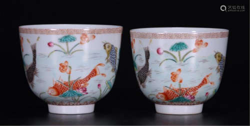 PAIR OF CHINESE PORCELAIN FMAILLE ROSE FISH AND LOTUS CUPS