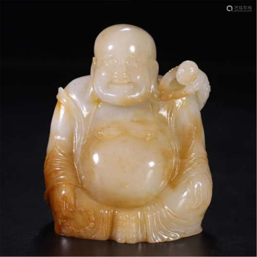 CHINESE YELLOW JADE SEATED BUDDHA WITH BOY