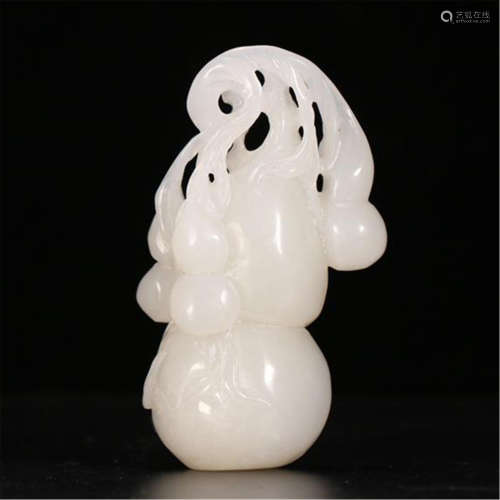 CHINESE WHITE JADE GOURD TABLE ITEM