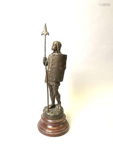 Léon PERZINKA (act.c.1887-c.1903). Viking. Bronze signé. H : 36 cm. Socle marbre [...]