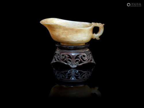 Late Ming Dynasty, 17th century A jade pouring vessel