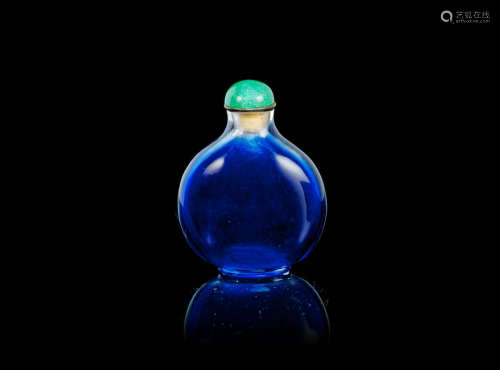 1740-1800 A sapphire blue glass snuff bottle