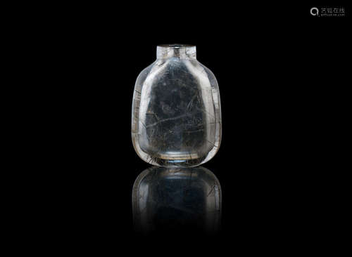 1750-1860 A hair-crystal snuff bottle