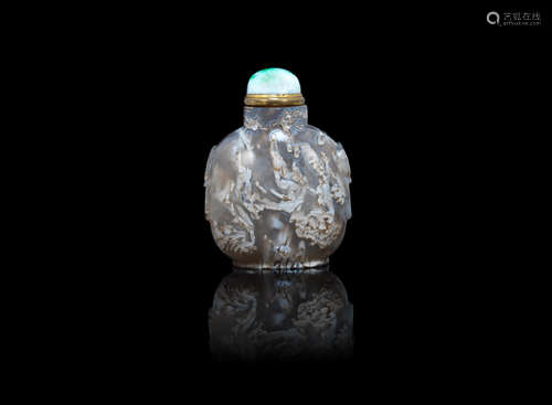 1800-1880 A macaroni agate snuff bottle