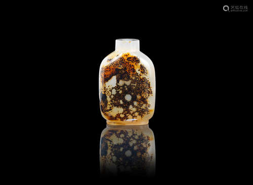 1750-1860 A shadow agate snuff bottle