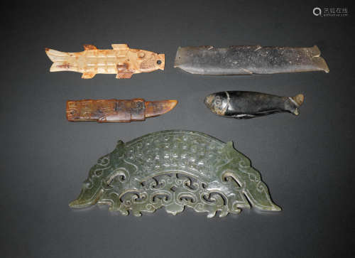 Western Zhou Dynasty and later A group of five archaic jade fish and amphibian carvings