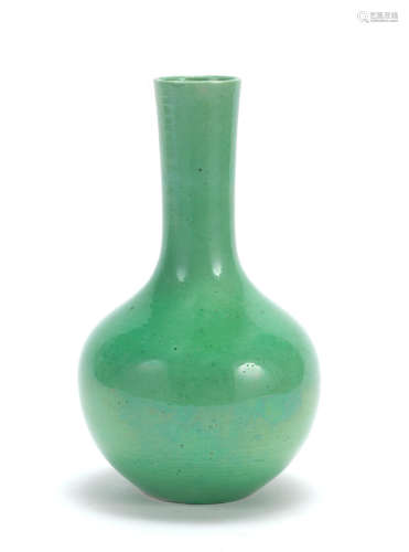 18th century A green-glazed bottle vase