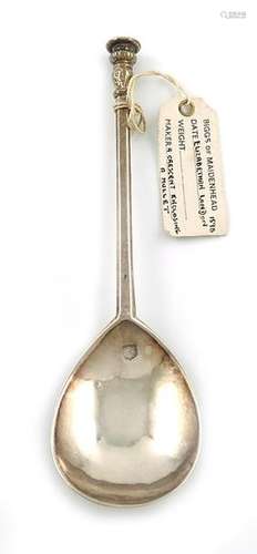 An Elizabeth I silver Seal top spoon, by William C…