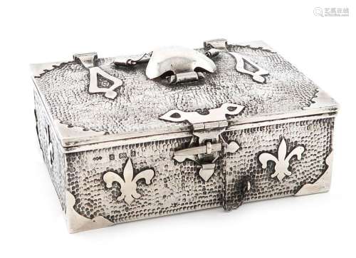 An Edwardian Art Nouveau silver cigarette box, by …