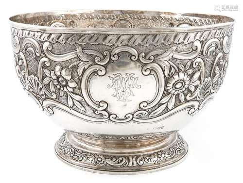 A late Victorian silver rose bowl, maker's mark wo…