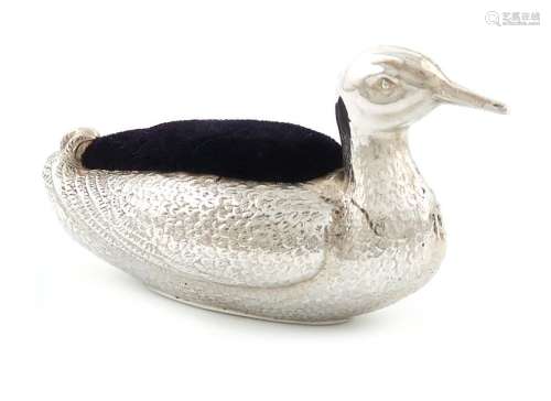 An Edwardian novelty silver duck pin cushion, by S…