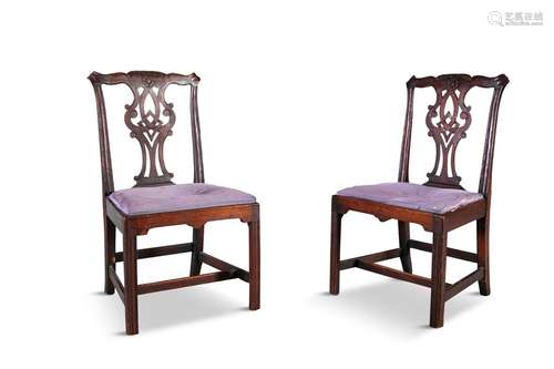 A PAIR OF IRISH MAHOGANY SINGLE CHAIRS c.1760, eac…