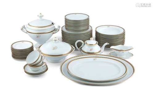 ***ADDITIONAL LOT***A FINE AUSTRIAN PORCELAIN DINN…