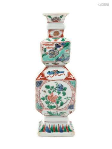 A Chinese Famille Verte Porcelain Double-Gourd Vase