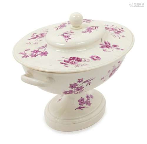 A Wedgwood Creamware Tureen and Cover