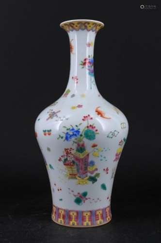 Chinese Qing Porcelain Famille Rose Vase