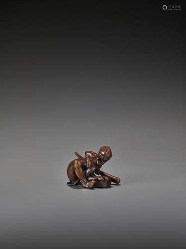 MASAYOSHI: WOOD NETSUKE Of A RAT CATCHER