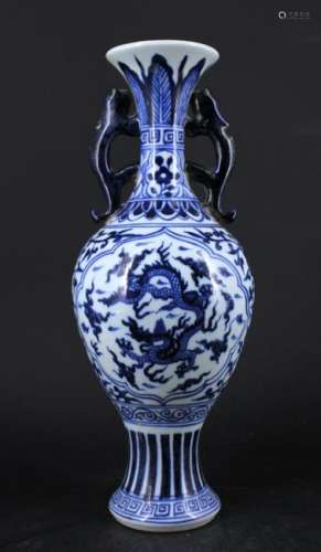 Large Chinese Ming Porcelain Blue&White Vase
