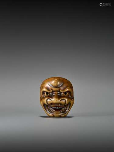 A WOOD MASK NETSUKE OF SHISHIGUCHI