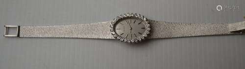 Montre or blanc et diamants 47g