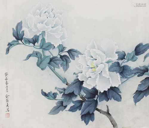 A CHINESE HAND-DRAWN PAINTING SCROLL OF WHITE PEONY SIGNED BY 俞致貞 ( 1915-1995 )   白牡丹
