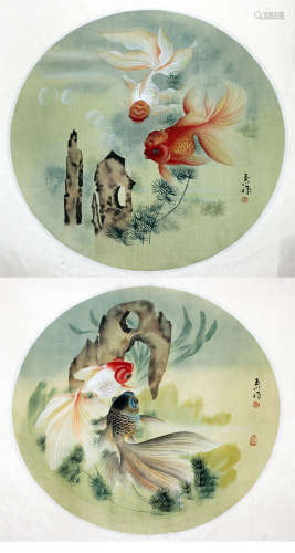 A CHINESE HAND-DRAWN PAINTING PAGES X 2  OF GOLDFISH SIGNED BY 朱玉川 金鱼双册页