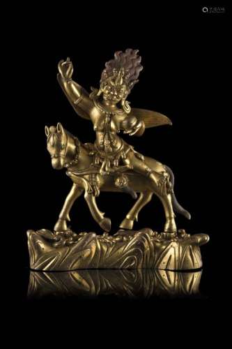 A gilt bronze figure of Shri Devi on horseTibet/Nepal, 20th century(h. 19 cm.)ITScultura in bronzo