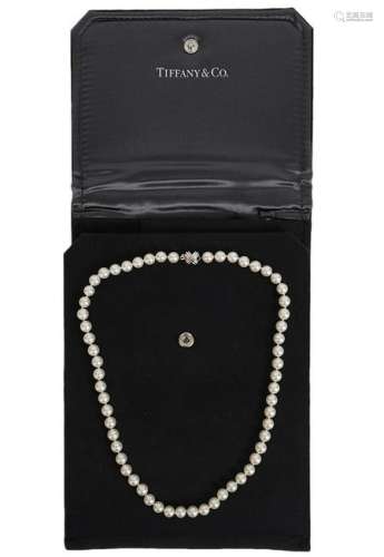 Tiffany Akoya Cultured Pearl & 18kt Gold Necklace