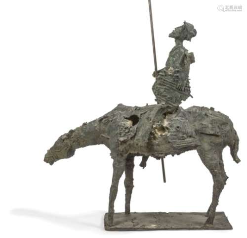 TRAVAIL ITALIEN DES ANNÉES 1970 Don Quichotte, 1971 Sculpture. Bronze patiné. Lance dessoudée,
