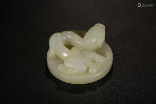 JADE CARVING BI DISC WITH CHI DRAGON HIGH RELIEF