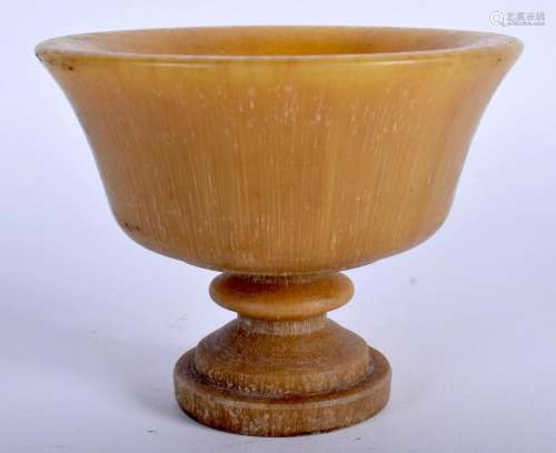 A CHINESE STEM FOOT CUP. 8 cm x 8 cm.