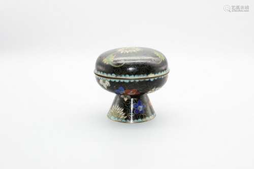 19th century Chinese cloisonne bowl with lid