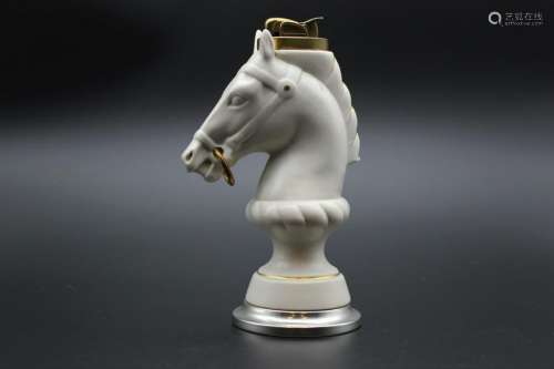 Porcelain horse head lighter