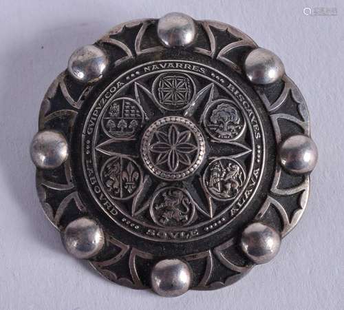 A VINTAGE ORTIZA SILVER ARTS AND CRAFTS TYPE BROOCH.