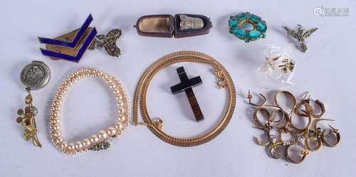 ASSORTED JEWELLERY together with a thimble etc. (qty)