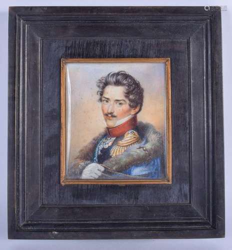 A LARGE RARE ANTIQUE PAINTED MILITARY PORTRAIT