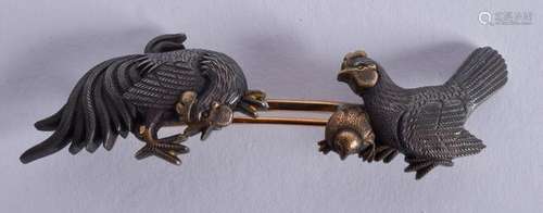 A FINE 19TH CENTURY JAPANESE MEIJI PERIOD BRONZE FOWL