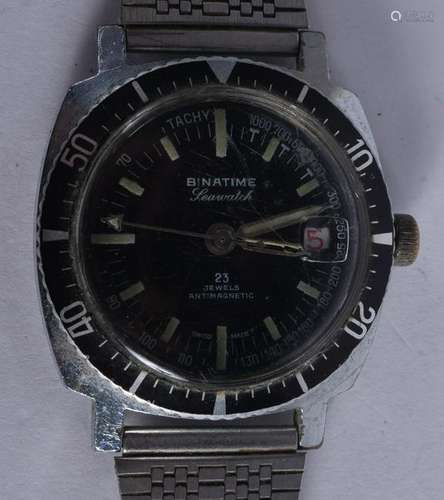 AN UNUSUALV VINTAGE BINATIME BLACK DIAL WRISTWATCH. 3.5