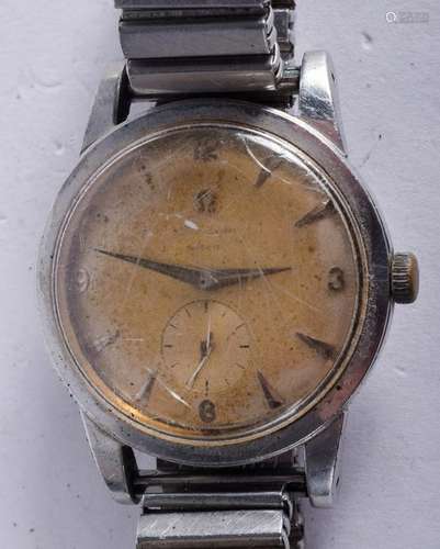 A VINTAGE OMEGA STAINLESS STEEL WRISTWATCH. 3.25 cm