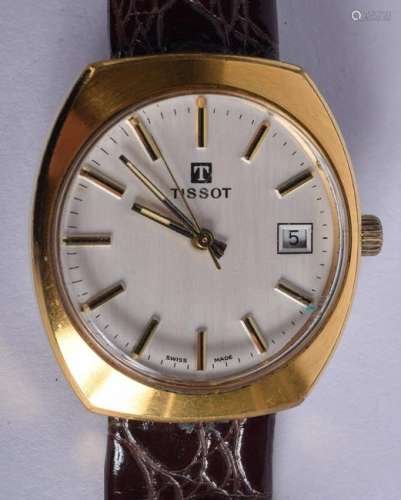 A VINTAGE TISSOT WRISTWATCH. 3.25 cm wide.