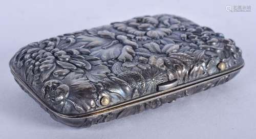 A JAPANESE MEIJI PERIOD SILVER CASE. 33 grams. 5 cm