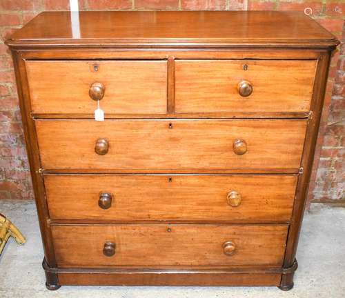 A VICTORIAN CHEST OF DRAWERS, formed with two short and