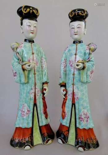 PAIR CHINESE MAID FIGURES IN LIGHT BLUISH DRESSING