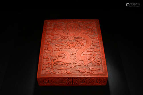 RED LACQUER CAPPING BOX