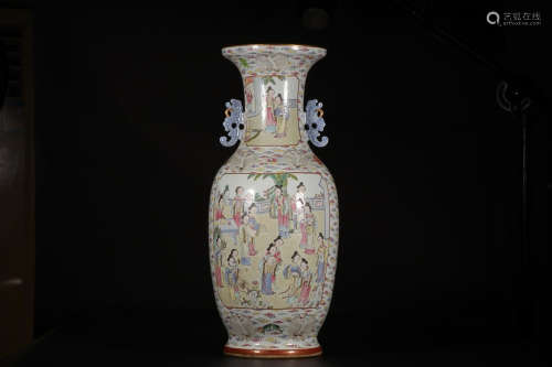 JIAQING MARK FAMILLE ROSE NOBLE WOMAN PAINTED VASE