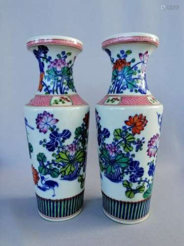 Pair Chinese Late Qing Dynasty Dou Cai Vases
